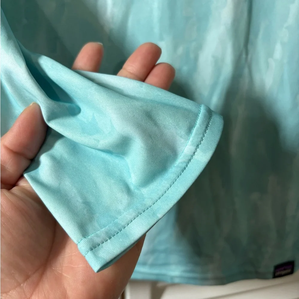 Patagonia Capilene Cool Daily Graphic Lightweight Hoodie Womens Aqua Blue Sz M - Picture 5 of 13